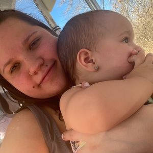 Meet your Posher, Ashley